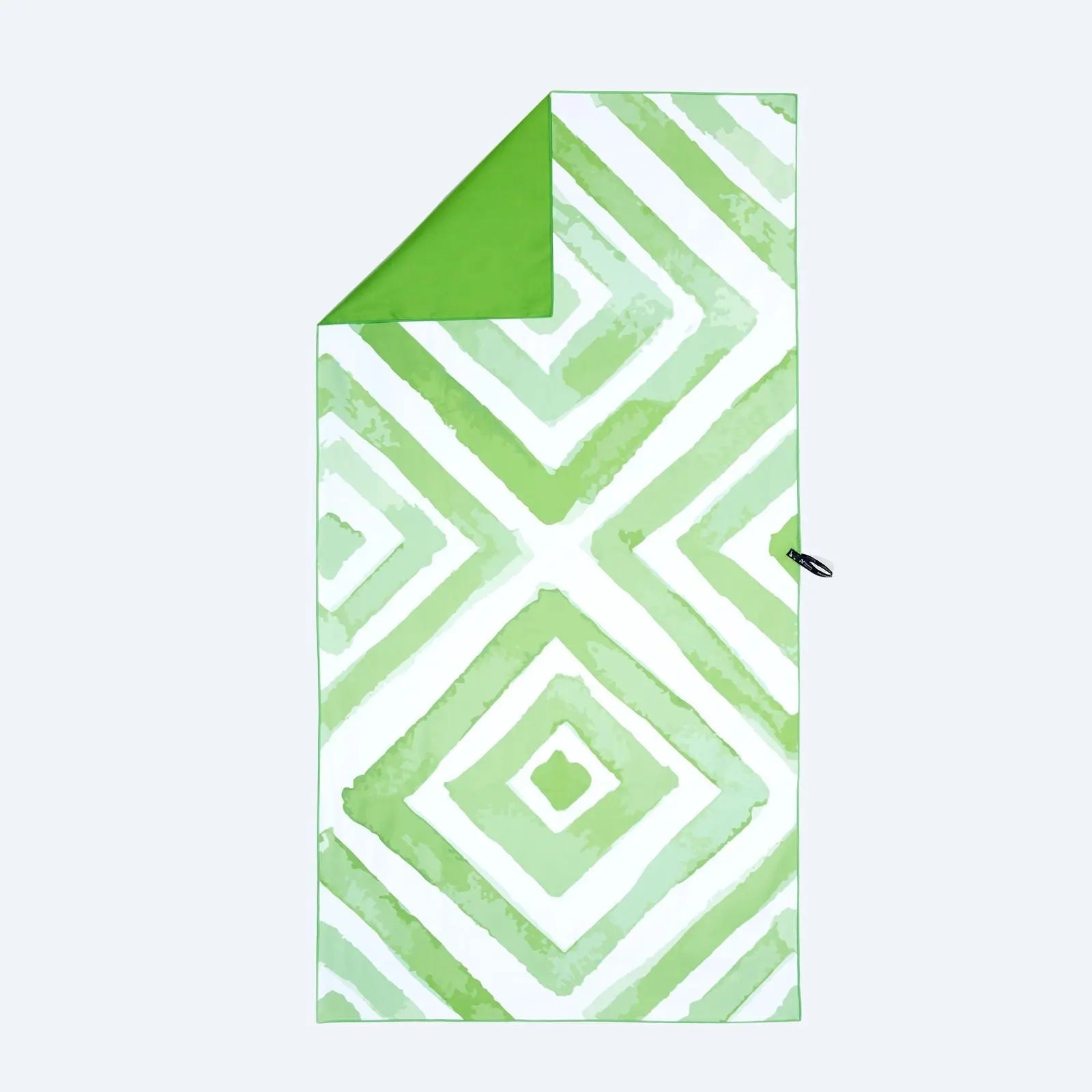 Greens Beach XL Beach Towel & Pouch Newlyfe