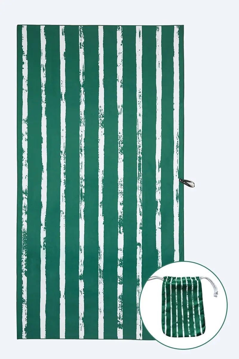 Bundle - Turquoise Bay Large Beach Towel & Pouch Newlyfe