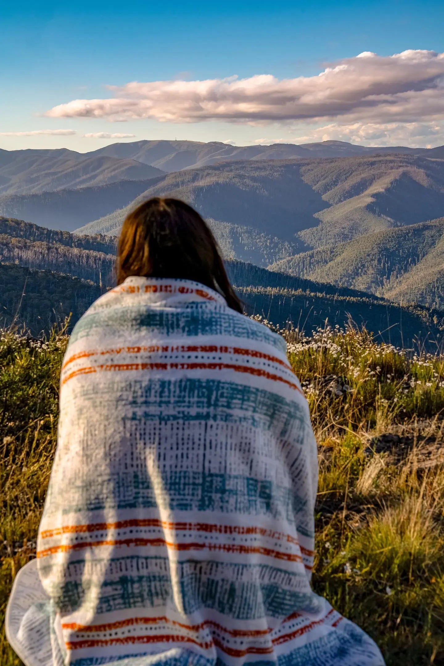 Bundle - Orange Fleece Blanket, Regular Newlyfe