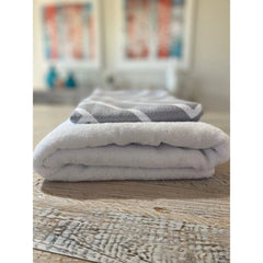 BATH TOWEL - GREY