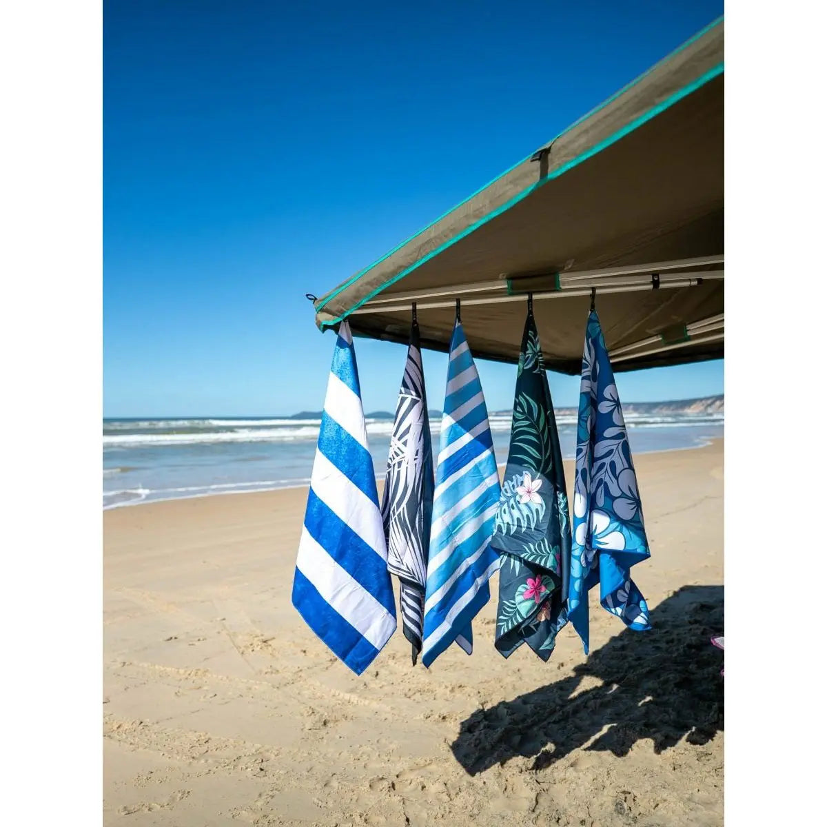 SAND FREE BEACH TOWELS