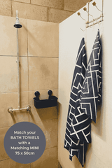 QUICK DRY AND COMPACT BATH TOWEL FOR TRAVEL