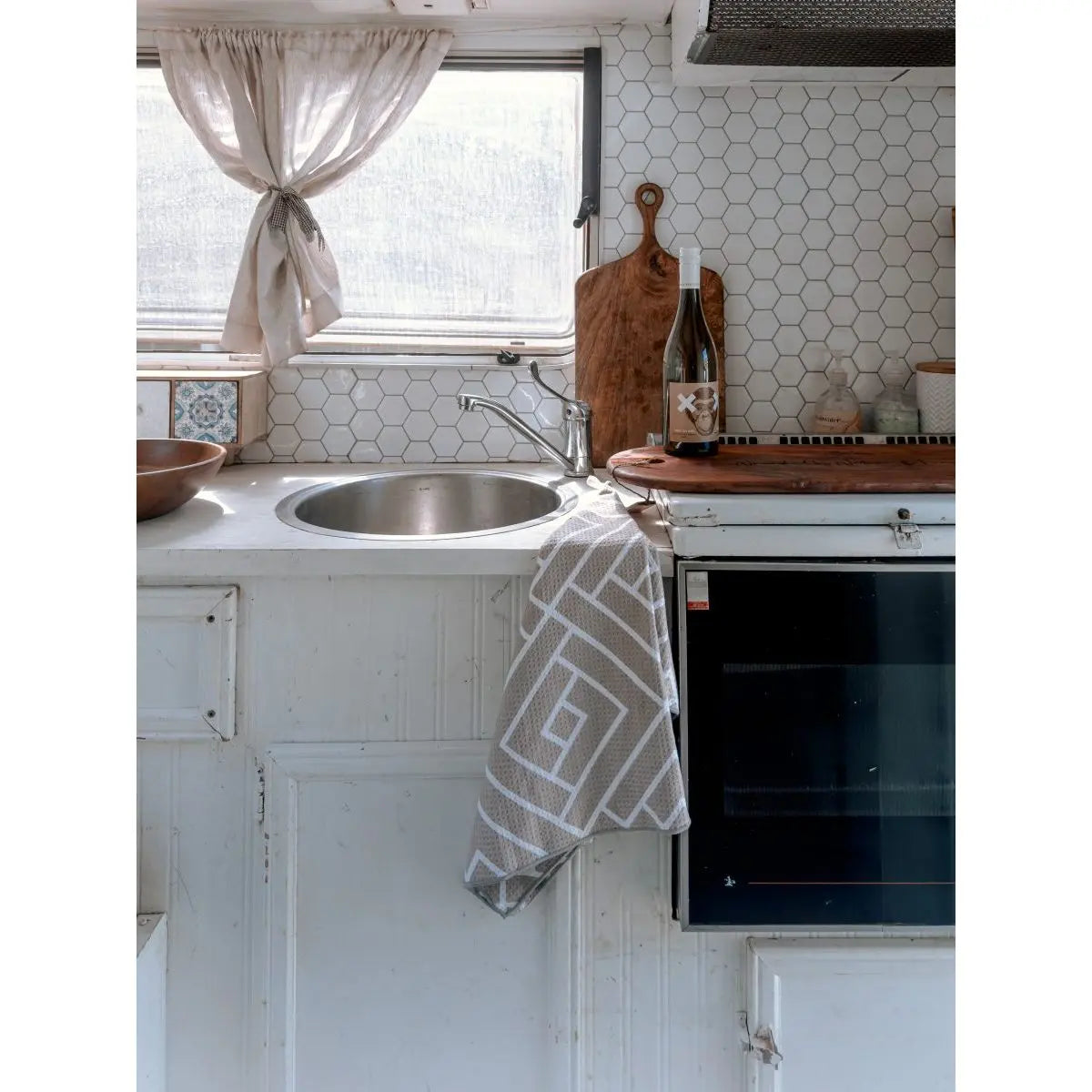 HAND TOWEL FOR CARAVAN AND CAMPING