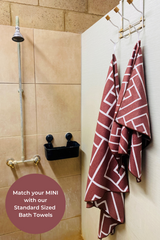 QUICK DRY AND COMPACT BATH TOWEL FOR TRAVEL